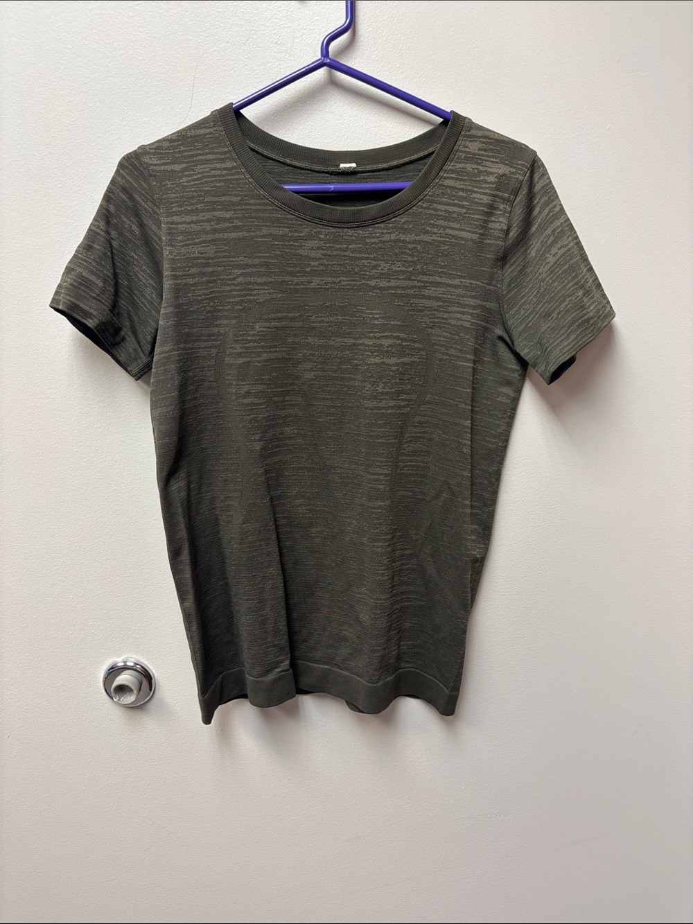 Lululemon Swiftly Breathe Short Sleeve Shirt